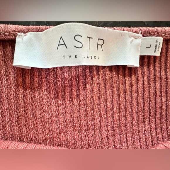 ASTR The Label Ribbed Mini Dress - Picture 6 of 7